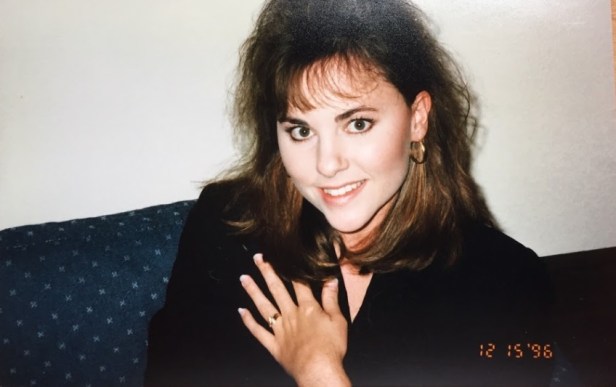 1996.12.15 Kim and engagement ring